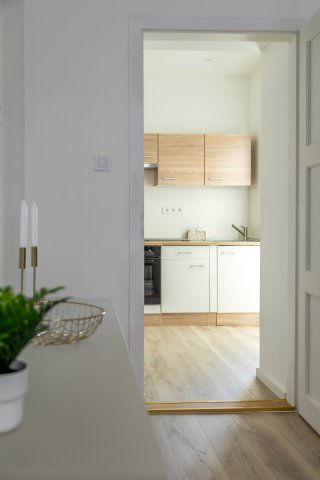 Kiadó téglalakás, albérlet, VII. kerületben, Almássy téren