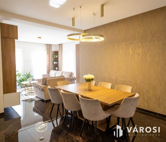 Eladó családi ház, Debrecenben 194.9 M Ft, 5 szobás