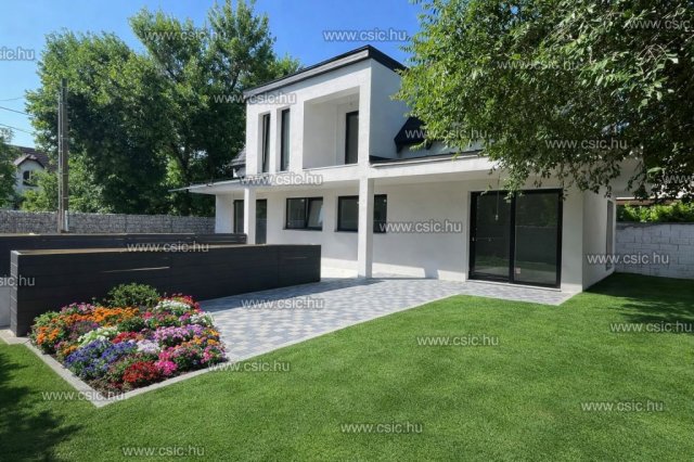 Eladó családi ház, Budapesten, III. kerületben 349 M Ft