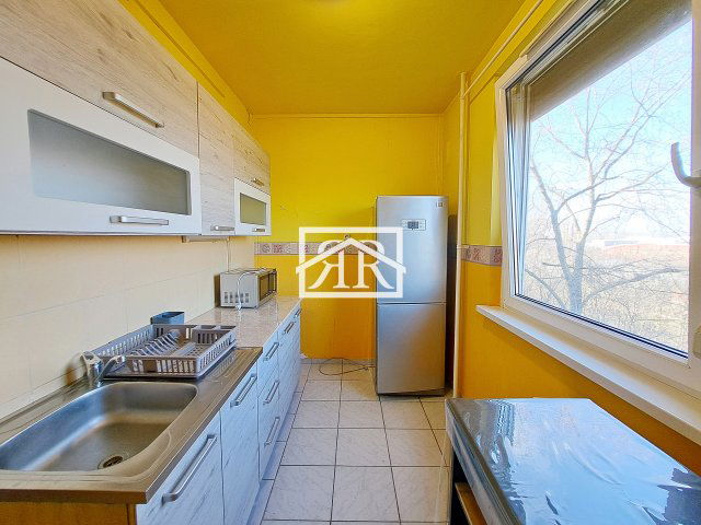 Eladó panellakás, Szegeden, Ilona utcában 49.9 M Ft, 2 szobás