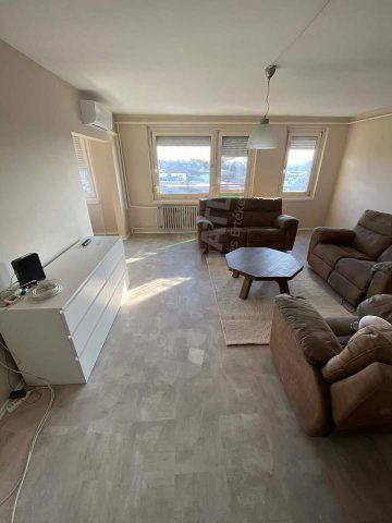 Kiadó panellakás, albérlet, XVI. kerületben, Bercsényi utcában