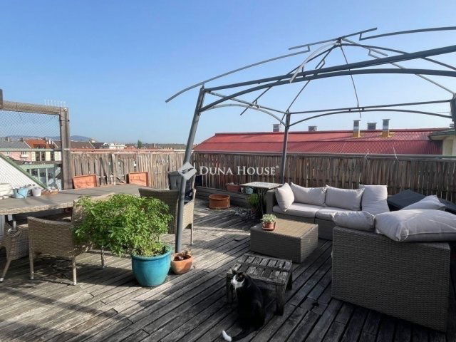 Eladó téglalakás, Budapesten, IX. kerületben 210 M Ft, 3 szobás