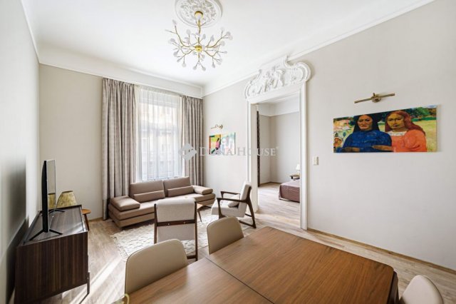 Eladó téglalakás, Budapesten, V. kerületben 288 M Ft, 4 szobás