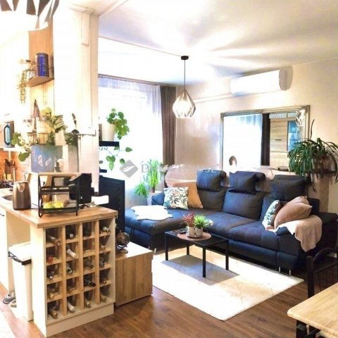 Eladó téglalakás, Etyeken 59 M Ft, 4 szobás