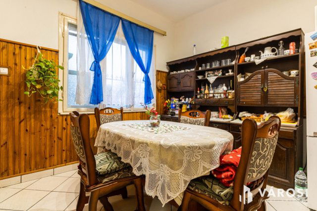 Eladó családi ház, Sarkadon 13 M Ft, 3 szobás