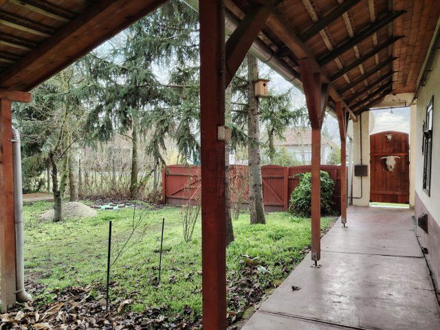 Eladó családi ház, Sarudon 14.9 M Ft, 2 szobás