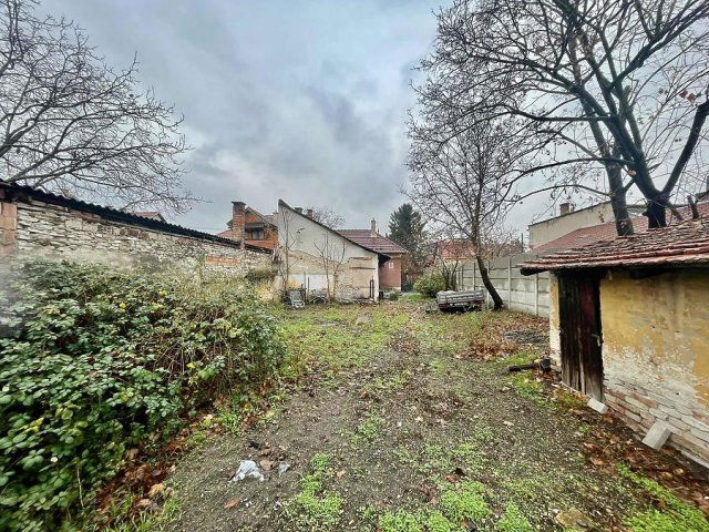 Eladó telek, Budapesten, XV. kerületben 39.9 M Ft