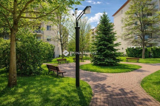 Eladó téglalakás, Budapesten, IV. kerületben 96.9 M Ft, 3 szobás