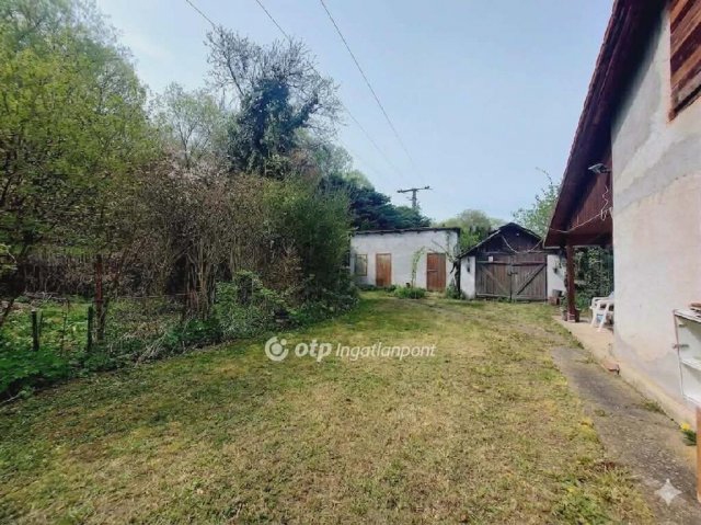 Eladó családi ház, Miskolcon 24.5 M Ft, 2 szobás