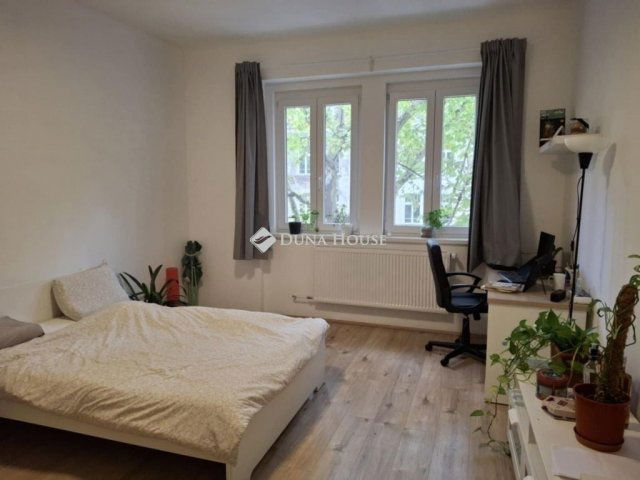 Eladó téglalakás, Budapesten, IX. kerületben 95.9 M Ft, 3 szobás