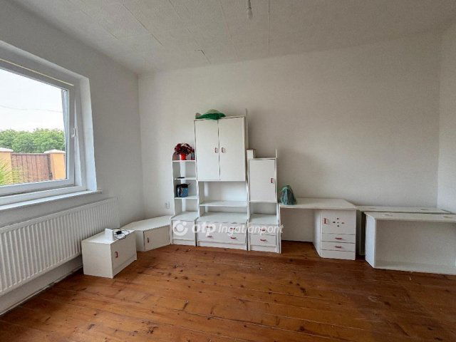 Eladó családi ház, Kisvárdán 31.9 M Ft, 2 szobás