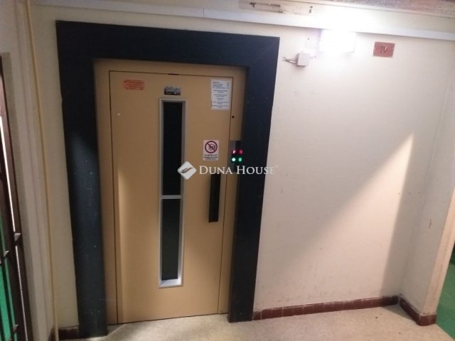 Eladó panellakás, Budapesten, III. kerületben 59.9 M Ft, 2 szobás