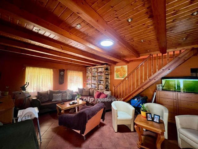 Eladó családi ház, Pilisen 129 M Ft, 3+2 szobás