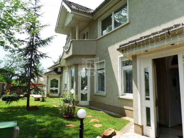 Eladó ikerház, Dunaharasztin 149.99 M Ft, 6 szobás