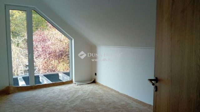 Eladó ikerház, Budapesten, II. kerületben 249 M Ft, 5 szobás