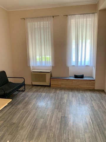 Kiadó téglalakás, albérlet, Debrecenben 150 E Ft / hó, 1 szobás