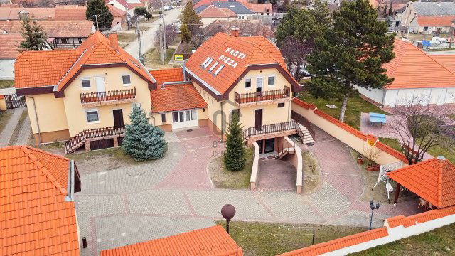 Eladó hotel, Dunavarsányban 640 M Ft / költözzbe.hu