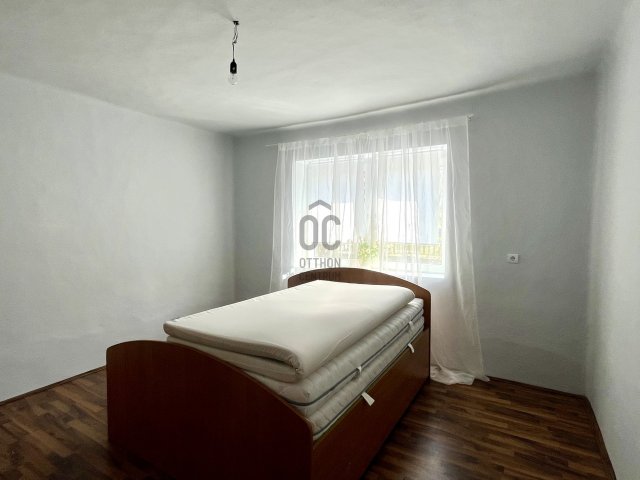 Eladó családi ház, Cserkeszőlőn 33.5 M Ft, 3 szobás