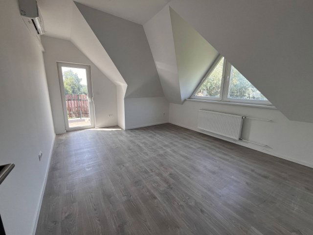 Eladó családi ház, Ráckevén 77 M Ft, 4+1 szobás