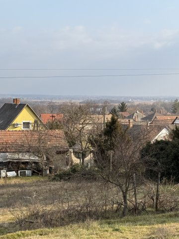 Eladó telek, Pákozdon 27 M Ft / költözzbe.hu