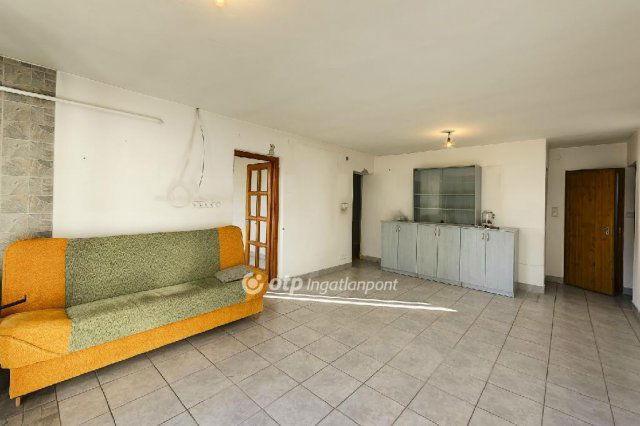 Eladó családi ház, Dormándon 31.9 M Ft, 3 szobás