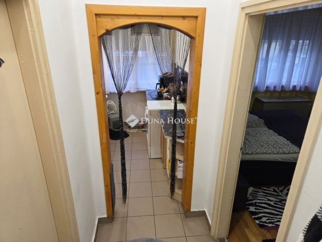 Eladó téglalakás, Vasváron 21.9 M Ft, 1 szobás