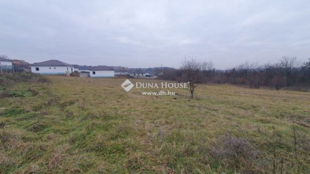 Eladó telek, Kerepesen 125 M Ft / költözzbe.hu