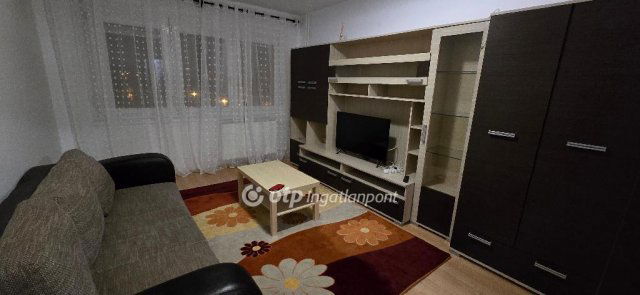 Kiadó panellakás, albérlet, Debrecenben 250 E Ft / hó