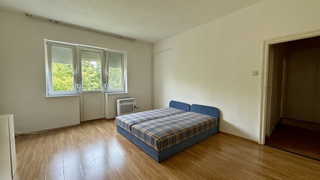 Kiadó téglalakás, albérlet, Debrecenben 150 E Ft / hó, 1 szobás