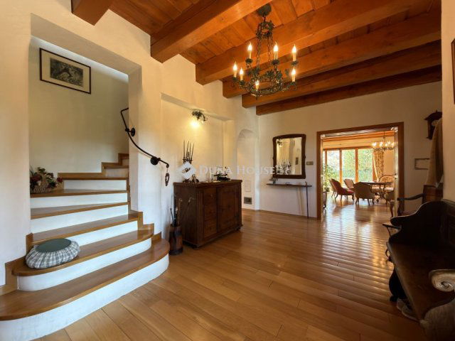 Eladó családi ház, Dörgicsén 329.9 M Ft, 7 szobás