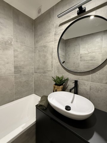 Eladó panellakás, Pécsett 51.9 M Ft, 2 szobás