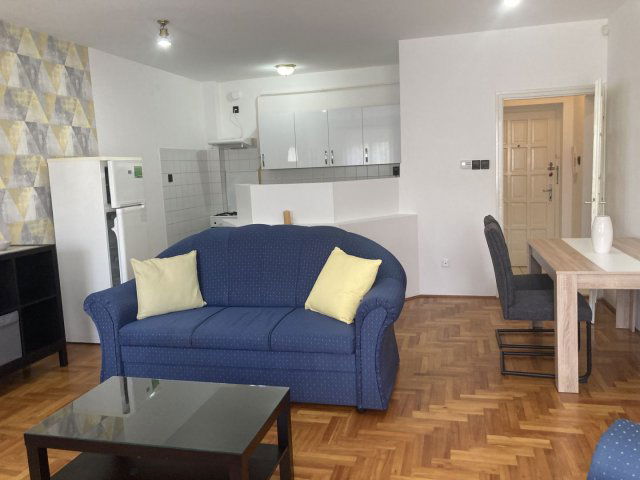 Kiadó téglalakás, albérlet, Debrecenben 230 E Ft / hó, 2 szobás