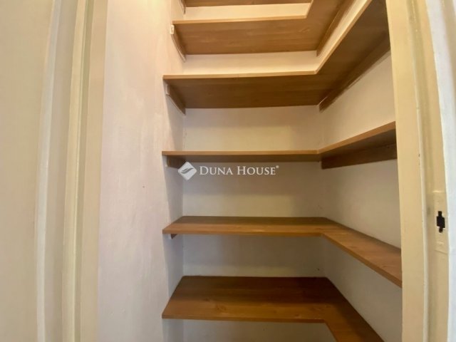 Eladó téglalakás, Budapesten, XX. kerületben 62.9 M Ft, 2 szobás