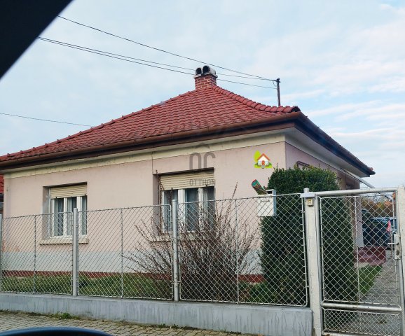 Eladó családi ház, Siófokon 72.9 M Ft, 3 szobás
