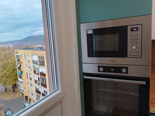 Eladó panellakás, Pécsett 44.9 M Ft, 2 szobás