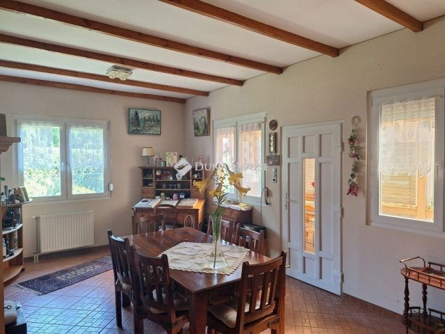 Eladó családi ház, Kecskeméten 98 M Ft, 3 szobás