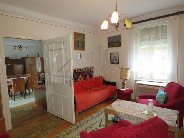 Eladó családi ház, Nyúlon 42.9 M Ft, 2 szobás