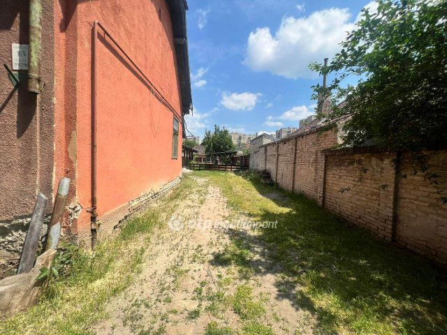 Eladó családi ház, Budapesten, XXI. kerületben 59 M Ft, 2 szobás