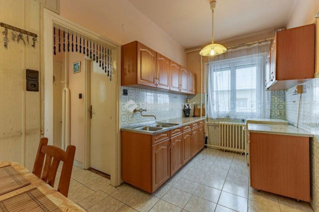 Eladó ikerház, Budapesten, XVIII. kerületben 84.9 M Ft, 4 szobás