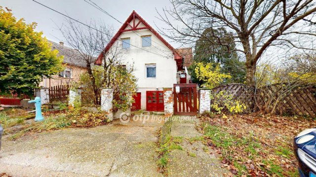 Eladó családi ház, Tokajban 49.999 M Ft, 3 szobás
