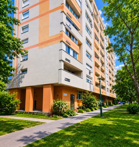 Eladó panellakás, Budapesten, XIV. kerületben 80.9 M Ft, 3 szobás