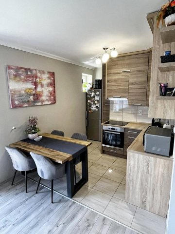 Eladó téglalakás, Nyíregyházán 74.99 M Ft, 3 szobás