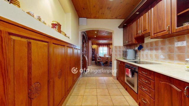 Eladó családi ház, Szuhakállón 65 M Ft, 1+2 szobás
