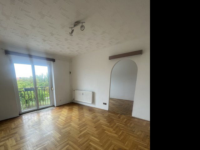 Eladó téglalakás, XXI. kerületben, Kossuth Lajos utcában