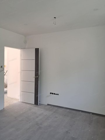 Eladó családi ház, Zagyvarékason 17.3 M Ft