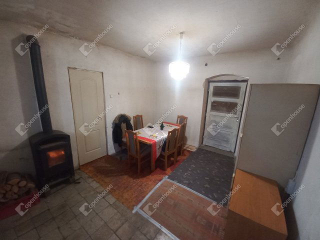 Eladó családi ház, Fonón 11.1 M Ft, 2 szobás