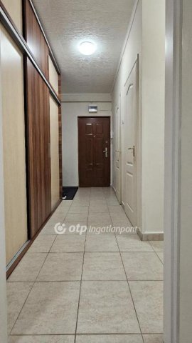 Eladó téglalakás, Egerben 46.9 M Ft, 2 szobás