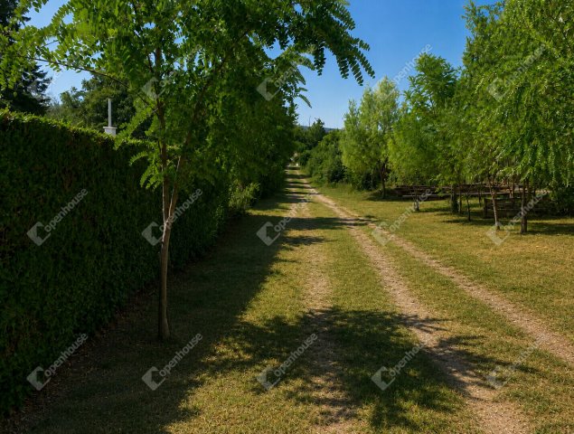 Eladó nyaraló, Sopronban 24.9 M Ft, 1 szobás
