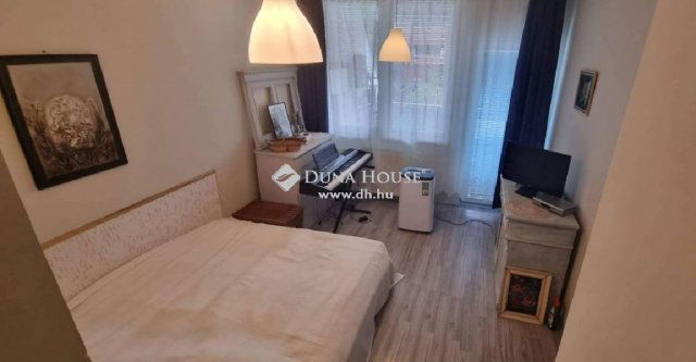 Eladó sorház, Harkányban 79.99 M Ft, 8 szobás