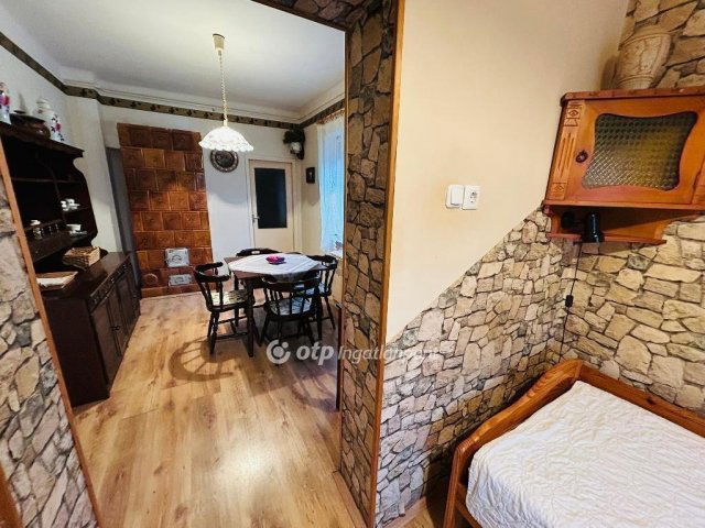 Eladó családi ház, Tiszabercelen 23.9 M Ft, 3 szobás